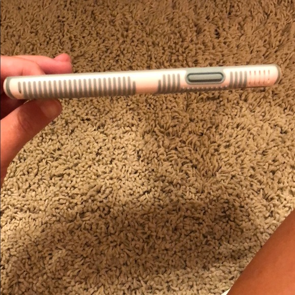 iPhone X Speck Case - Picture 5 of 6